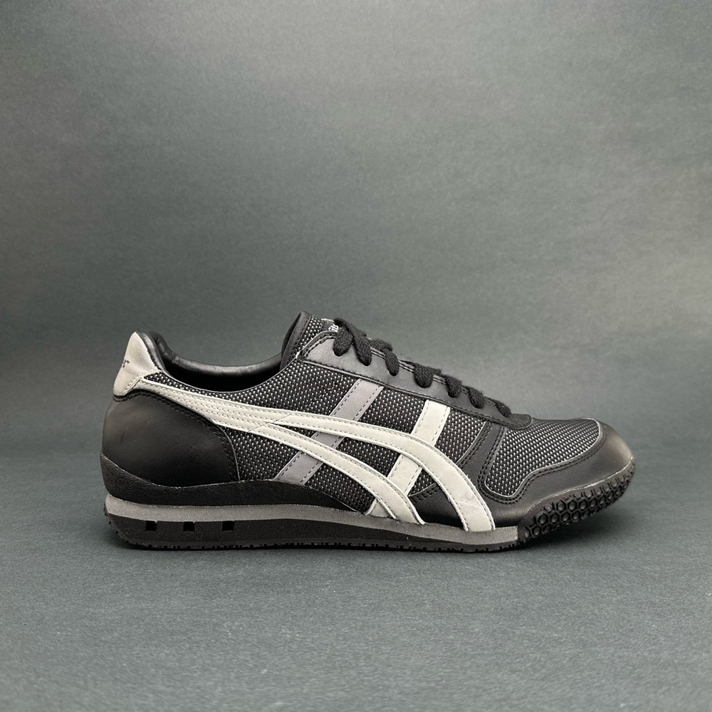 Asics Onitsuka Tiger Ultimate 81 Hn201